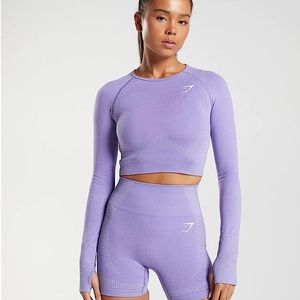 LIKE NEW - GYMSHARK LONG SLEEVE CROP